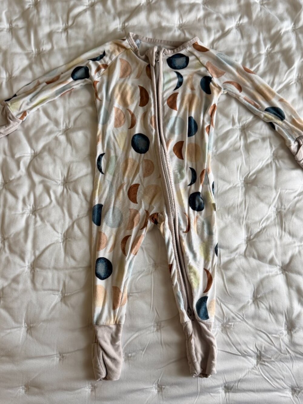 Little Sleepies 0-3 Luna Neutral Zippy